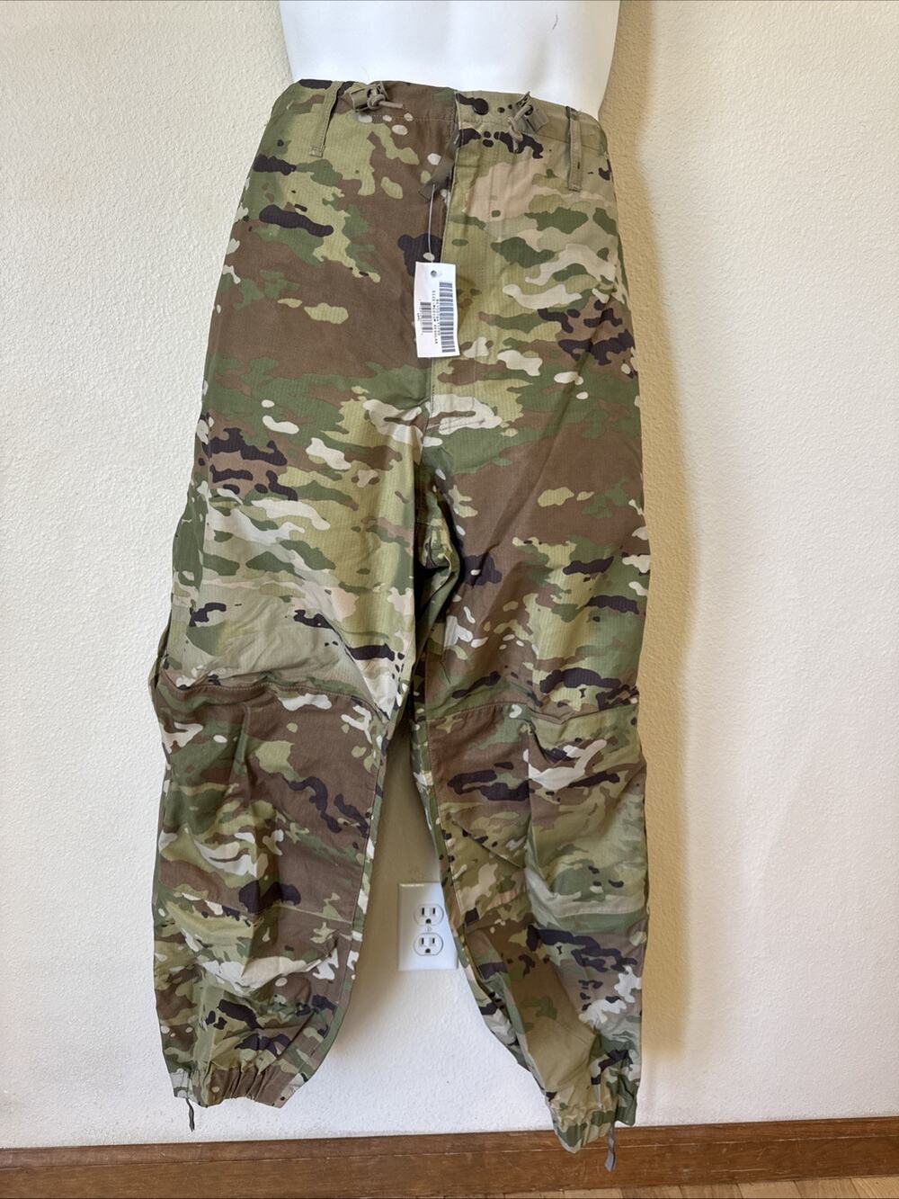 USGI Trousers Extreme Cold/Wet Weather Gen 3 OCP Med/Reg, 8415-01-641-1799 Pant